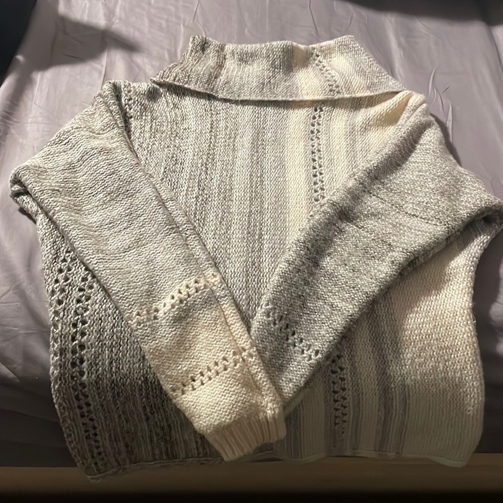 Knox rose sweater